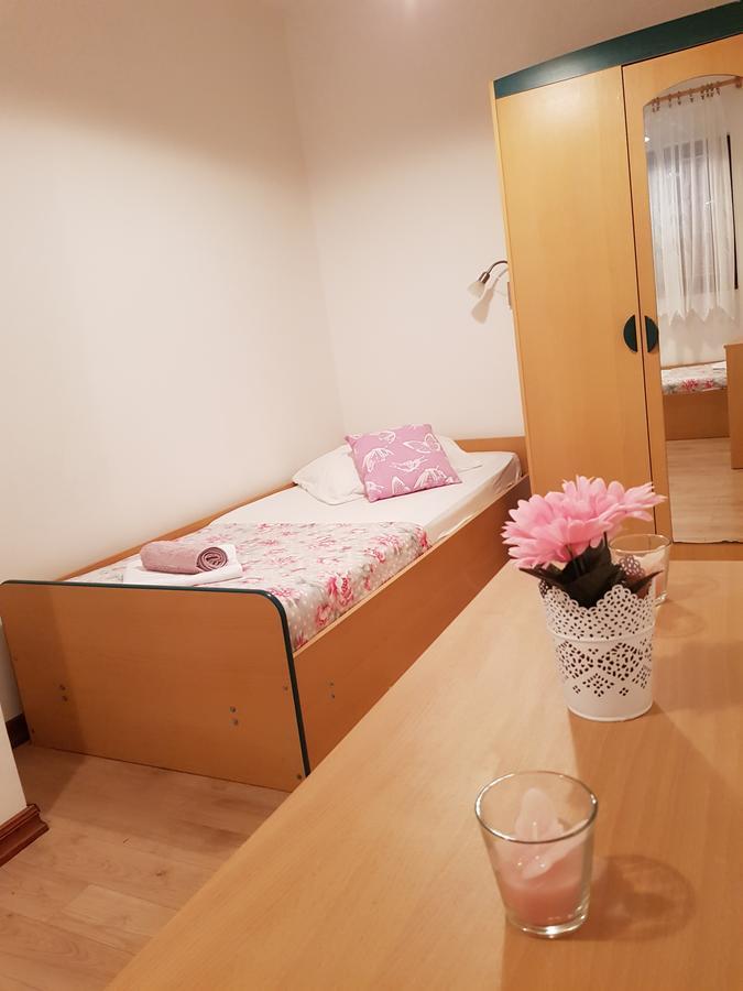 Apartmani Zoric Водице Екстер'єр фото