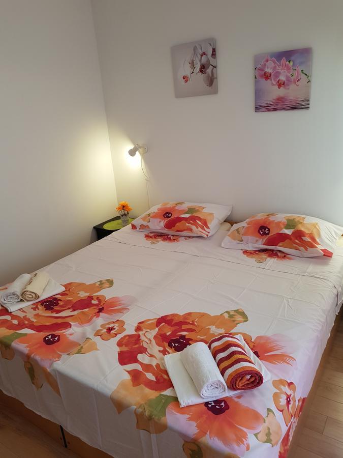 Apartmani Zoric Водице Екстер'єр фото