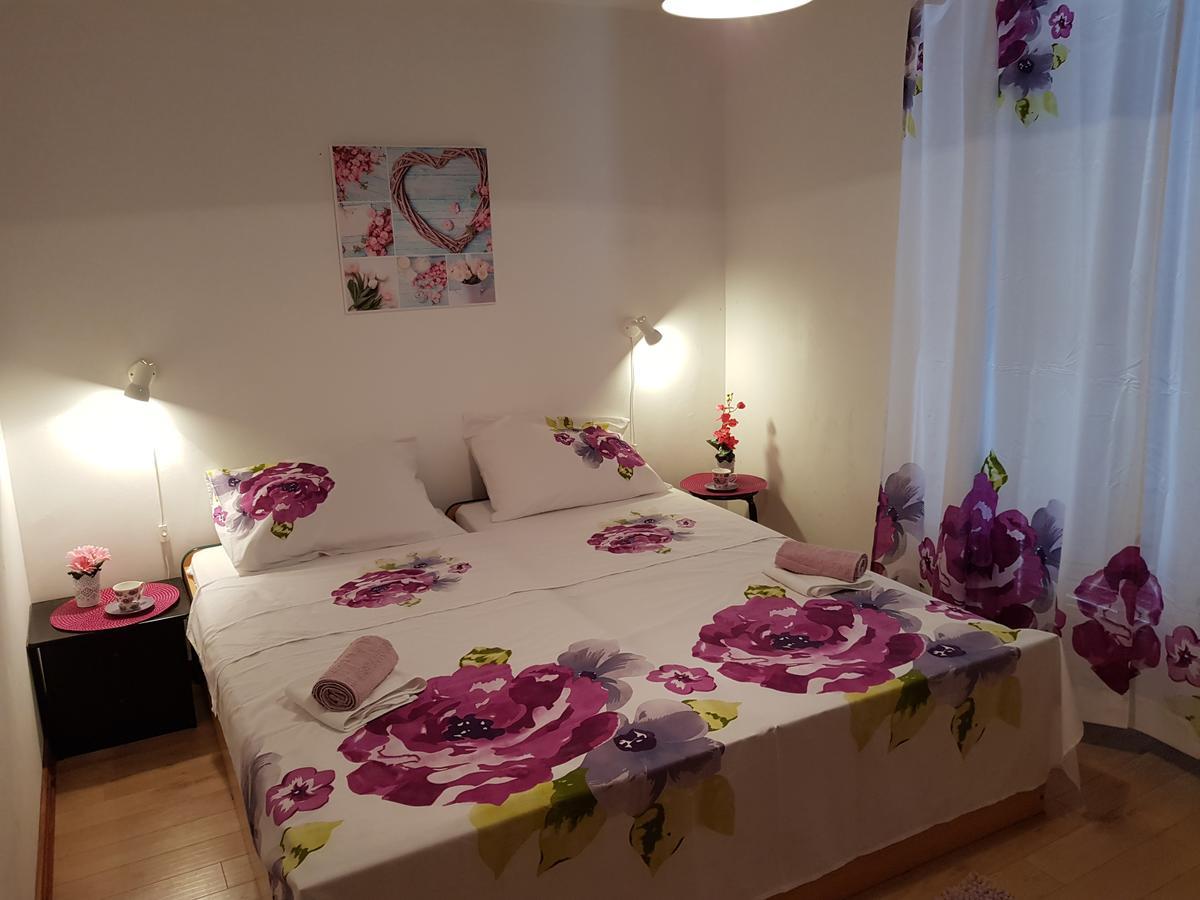 Apartmani Zoric Водице Екстер'єр фото