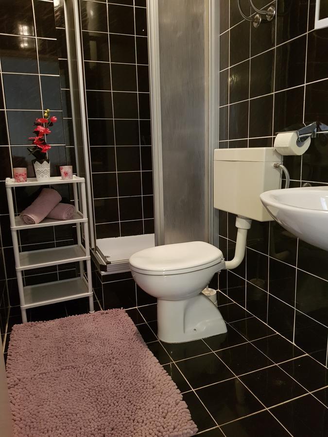 Apartmani Zoric Водице Екстер'єр фото