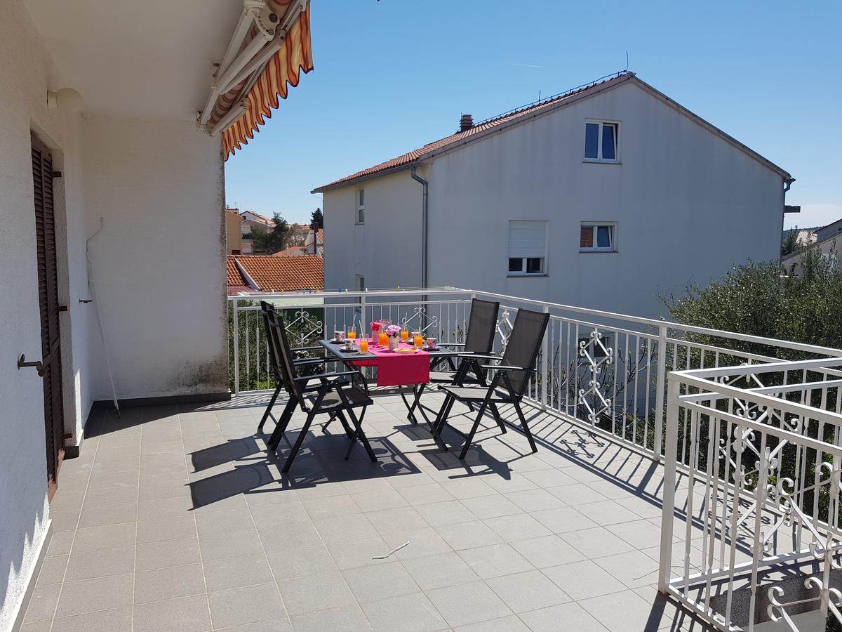 Apartmani Zoric Водице Екстер'єр фото