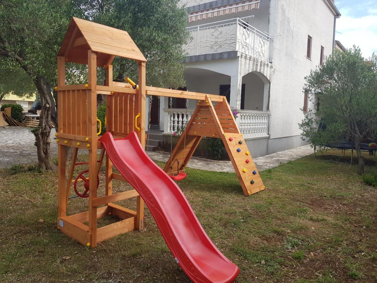 Apartmani Zoric Водице Екстер'єр фото